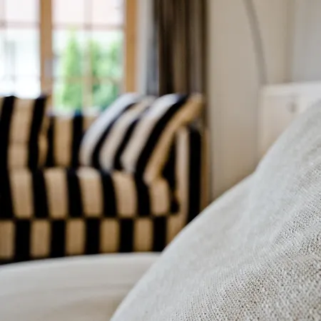 Delta - Griwa Rent Ag * Grindelwald